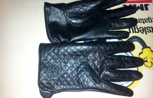 Ремонт одежды, аксессуаров